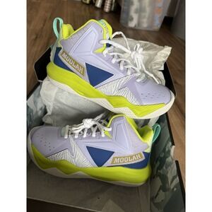 Moolah Kids Grade School Press Break Basketball Shoes Youth Size 5